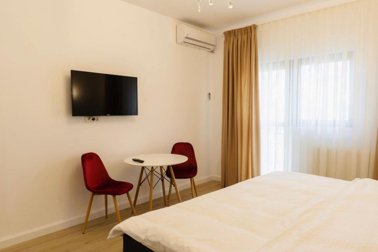 M Rooms Bucharest Luaran gambar