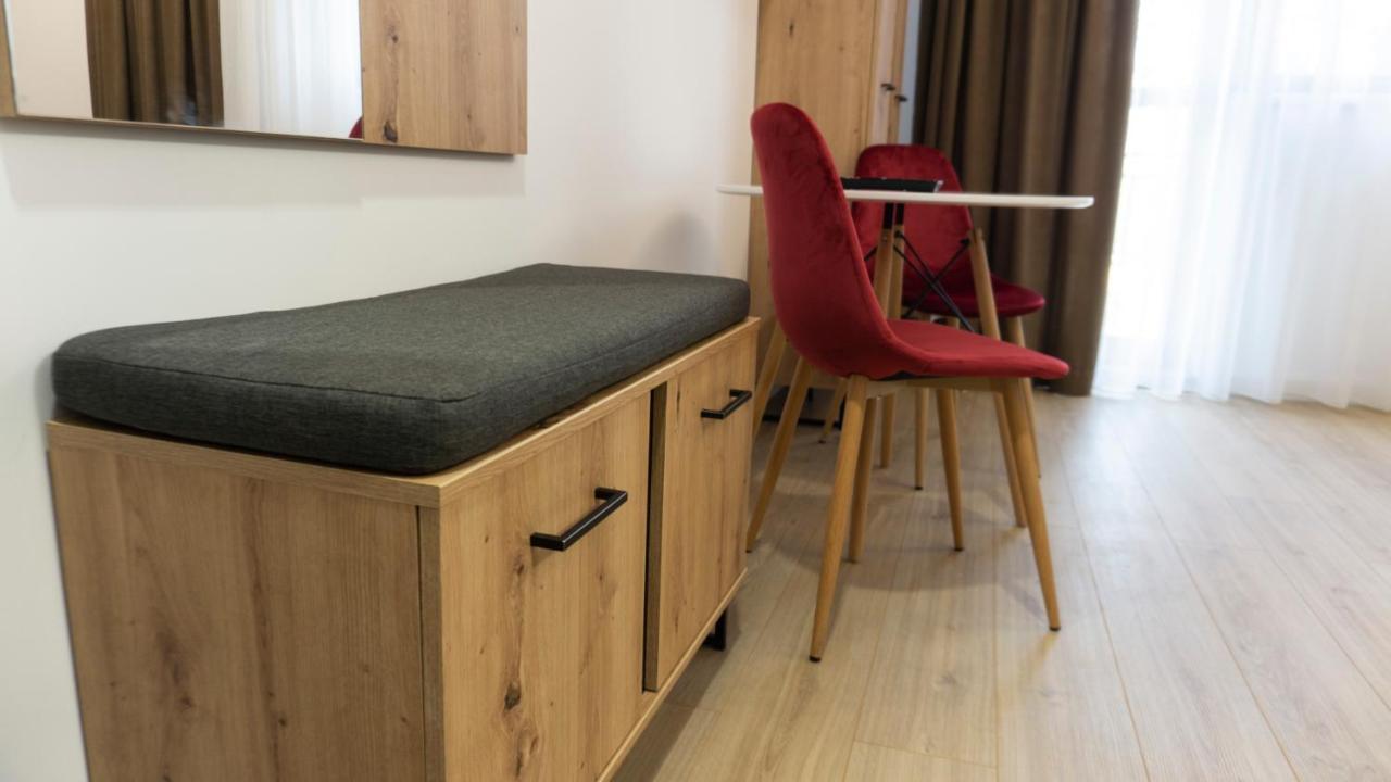M Rooms Bucharest Luaran gambar
