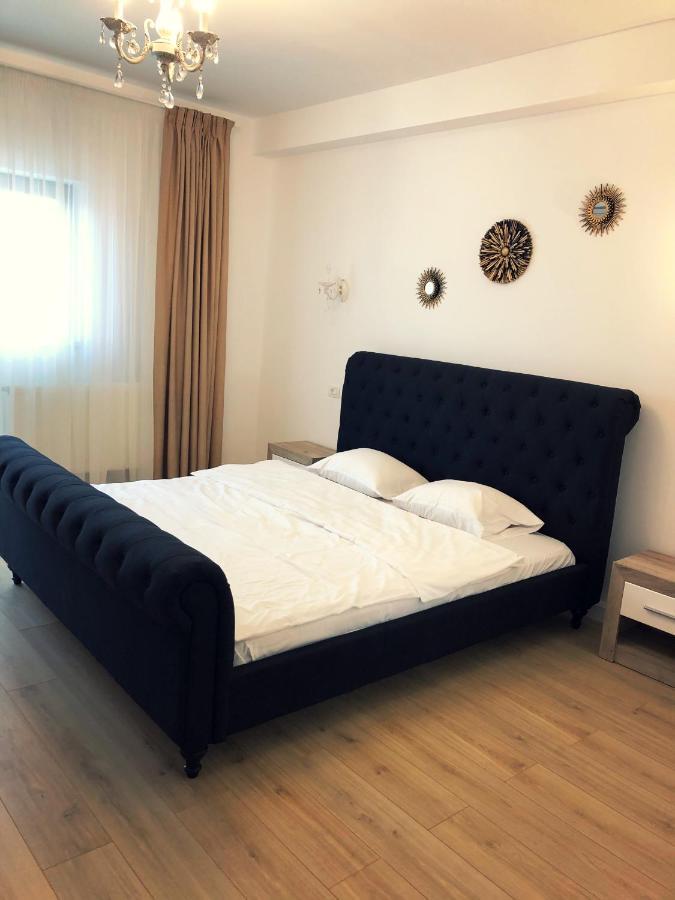 M Rooms Bucharest Luaran gambar